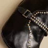 bolso_tachas_negro_2.webp NÍCOLI BOLSO TACHAS NEGRO< Bolsos