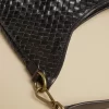 bolso_trenzado_negro_2.webp NÍCOLI BOLSO TRENZADO NEGRO< Bolsos
