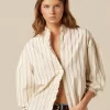 camisa_cruda_raya_azul_lu_0.webp NÍCOLI CAMISA CRUDA RAYA AZUL LUREX< Camisas