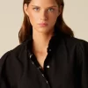camisa_cuello_perkins_tac_1.webp NÍCOLI CAMISA CUELLO PERKINS TACHUELAS< Denim | Camisas
