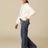 camisa_flor_pequea_granat_2.webp NÍCOLI CAMISA FLOR PEQUEÑA< Camisas