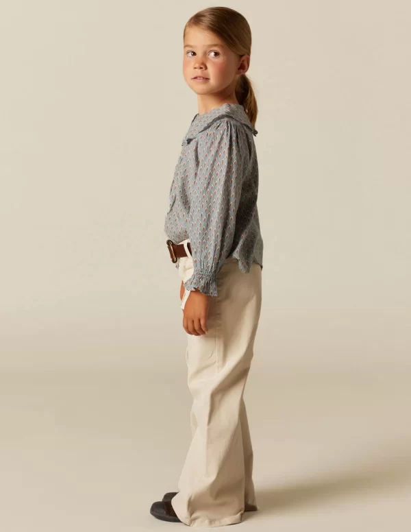 camisa_hojitas_azul_2-2.webp NÍCOLI CAMISA HOJITAS AZUL< Camisas