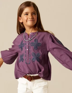 camisa_mora_bordado_flor_0-1.webp NÍCOLI CAMISA MORA BORDADO FLOR< Camisas
