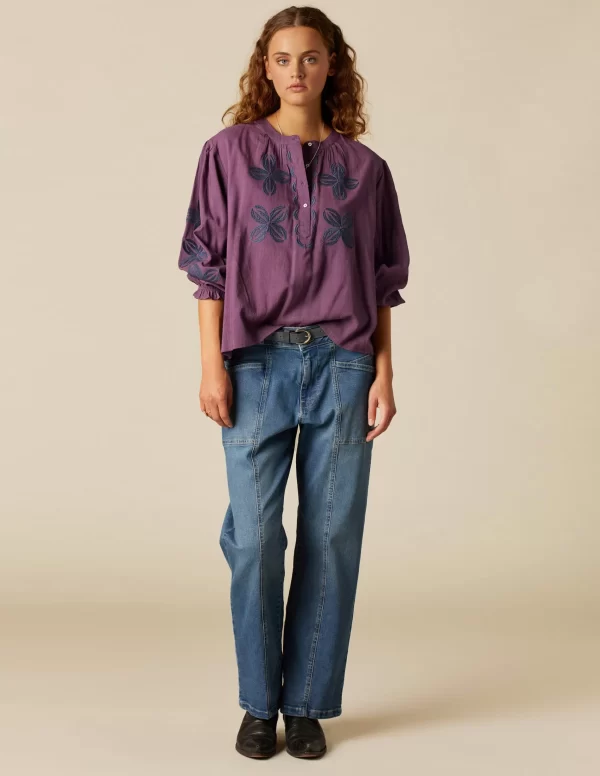 NÍCOLI CAMISA MORA BORDADO FLOR< Camisas