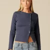 NÍCOLI CAMISETA BOTONES LATERALES AZUL< Camisetas