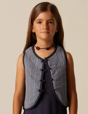 chaleco_raya_azul_lurex_0-2.webp NÍCOLI CHALECO RAYA AZUL LUREX< Chalecos