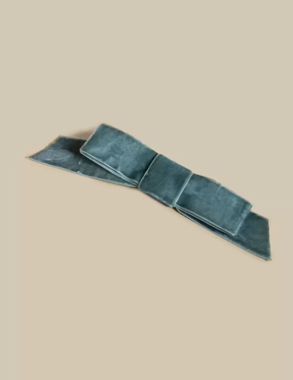 lazo_terciopelo_verde_0.webp NÍCOLI LAZO TERCIOPELO VERDE< Accesorios De Pelo