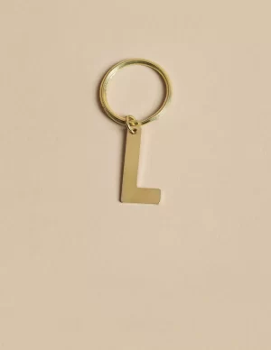llavero_l_dorado_0.webp NÍCOLI LLAVERO 'L' DORADO< Llaveros | Llaveros