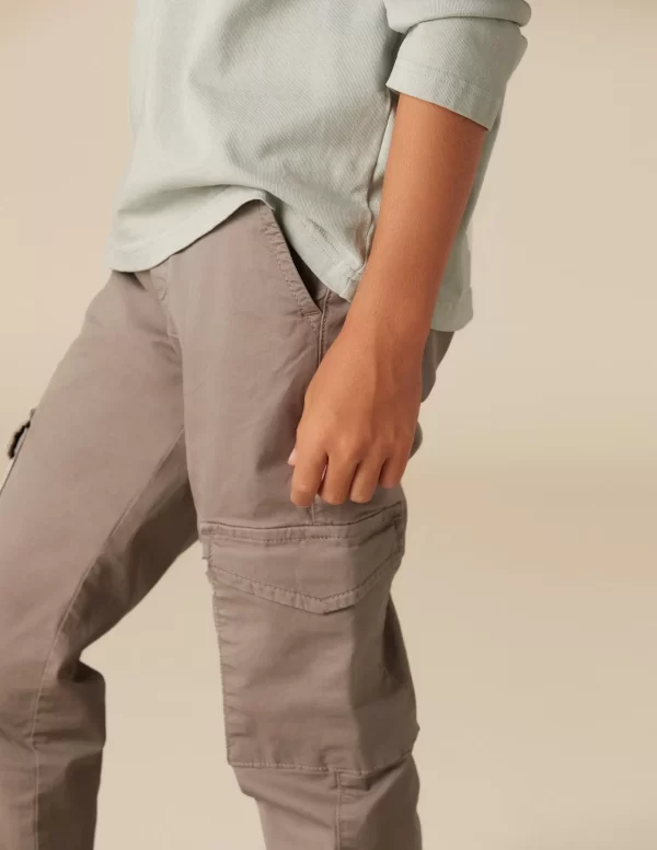 pantaln_cargo_largo_gris__1-1.webp NÍCOLI PANTALÓN CARGO LARGO GRIS CLARO< Pantalones