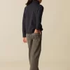 pantaln_gris_bolsillos_co_3-1.webp NÍCOLI PANTALÓN GRIS BOLSILLOS COSTURAS< Denim | Pantalones