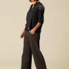 NÍCOLI PANTALÓN TACHUELAS GRIS< Denim | Pantalones
