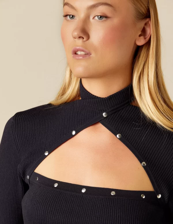 NÍCOLI TOP ABERTURA ESCOTE TACHAS AZUL< Tops