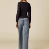 NÍCOLI TOP ABERTURA ESCOTE TACHAS AZUL< Tops