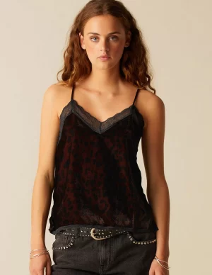 top_lencero_animal_print_0.webp NÍCOLI TOP LENCERO ANIMAL PRINT< Tops