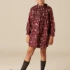 vestido_flor_india_granat_0-1.webp NÍCOLI VESTIDO FLOR INDIA< Vestidos