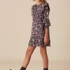 NÍCOLI VESTIDO FLOR INDIA MORA< Vestidos