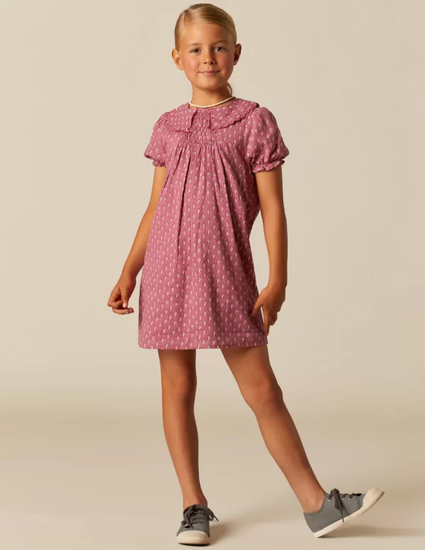 vestido_flor_ramito_fresa_2.webp NÍCOLI VESTIDO FLOR RAMITO< Vestidos